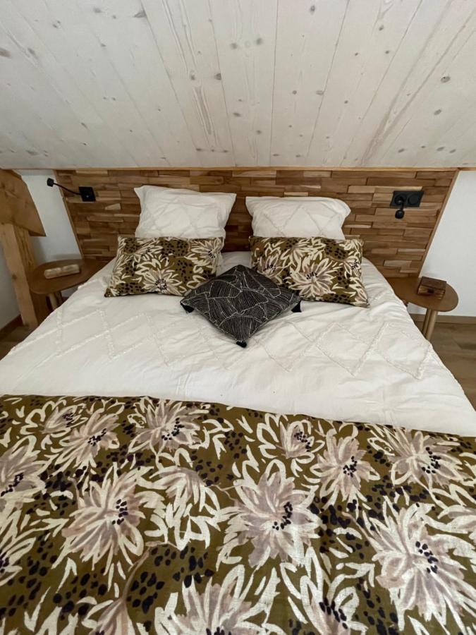 Chambres D'Hotes Les Chambres D'Elsa Albiez-Montrond Exteriér fotografie